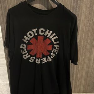 Red hot chili pepper , t shirt XL,